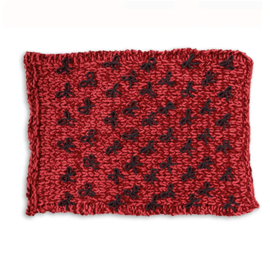 Bernat Put a Bow On It Table Knit Blanket Pattern