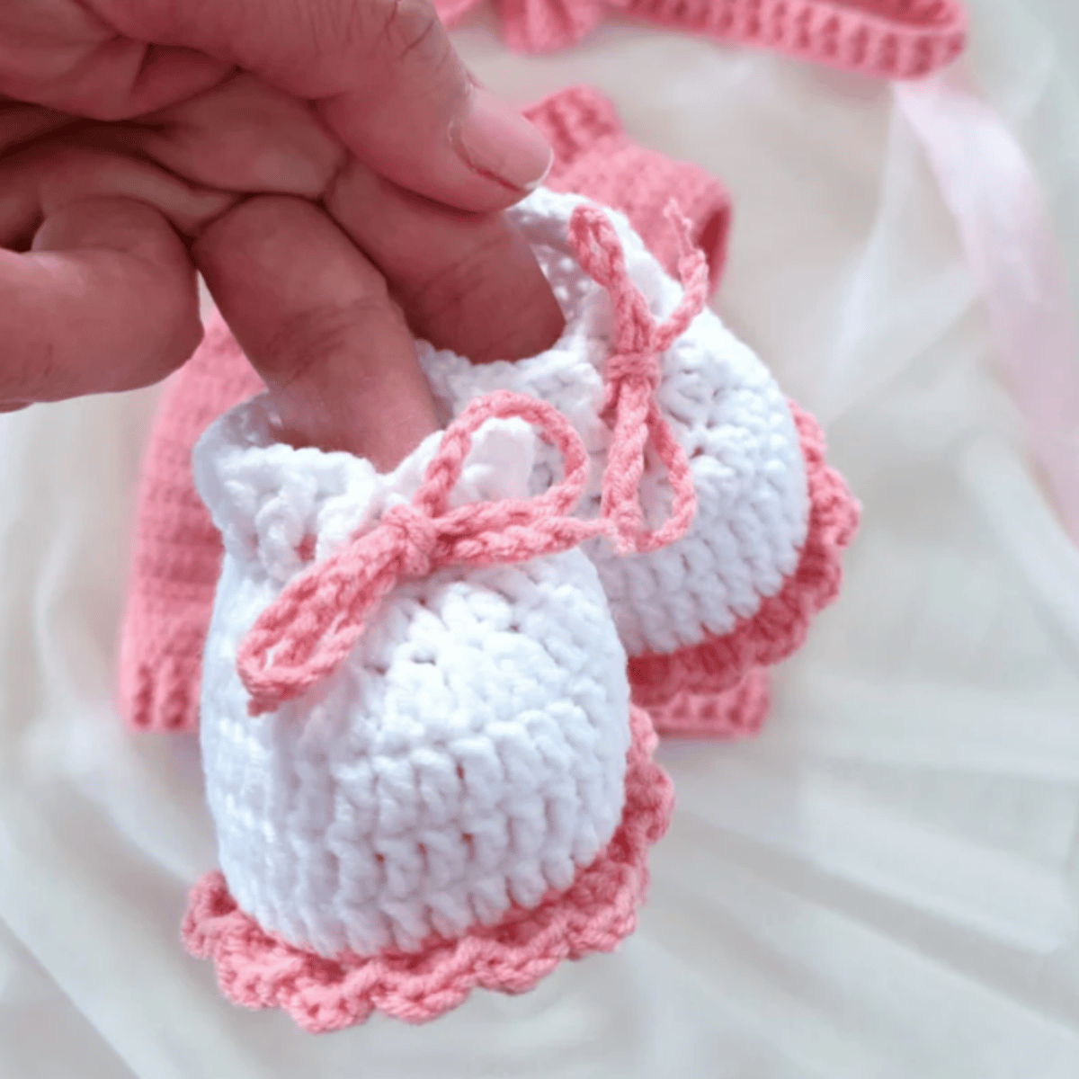 Crochet Overalls Pattern PDF – Cute Handmade Overall Outfit Tutorial