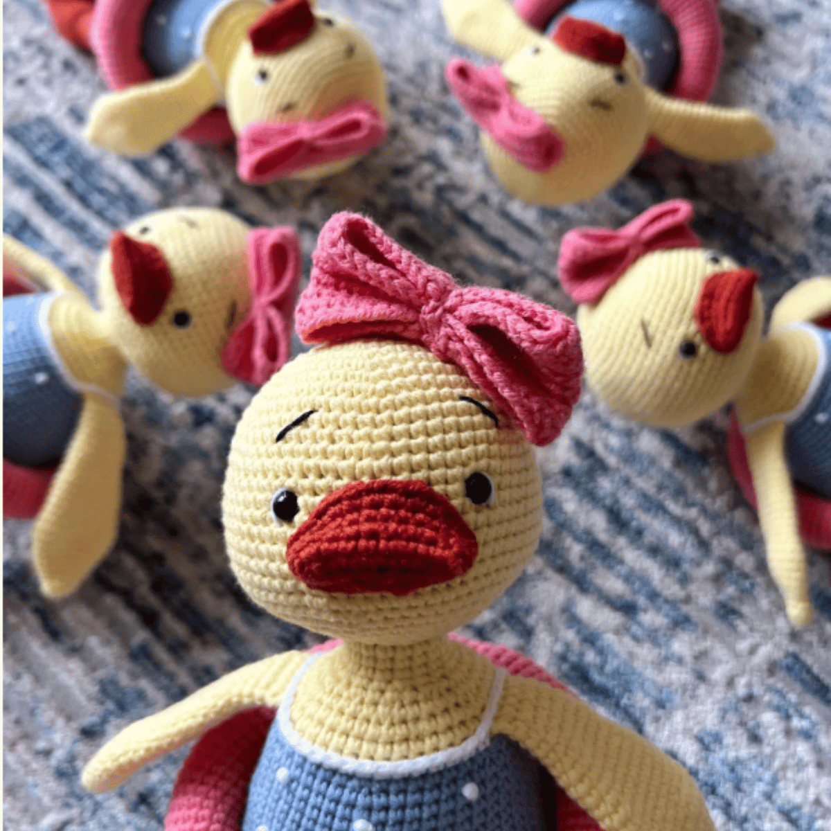 Leo the Duckling 🐥– Amigurumi Crochet Pattern PDF (Cute Baby Duck Plush)