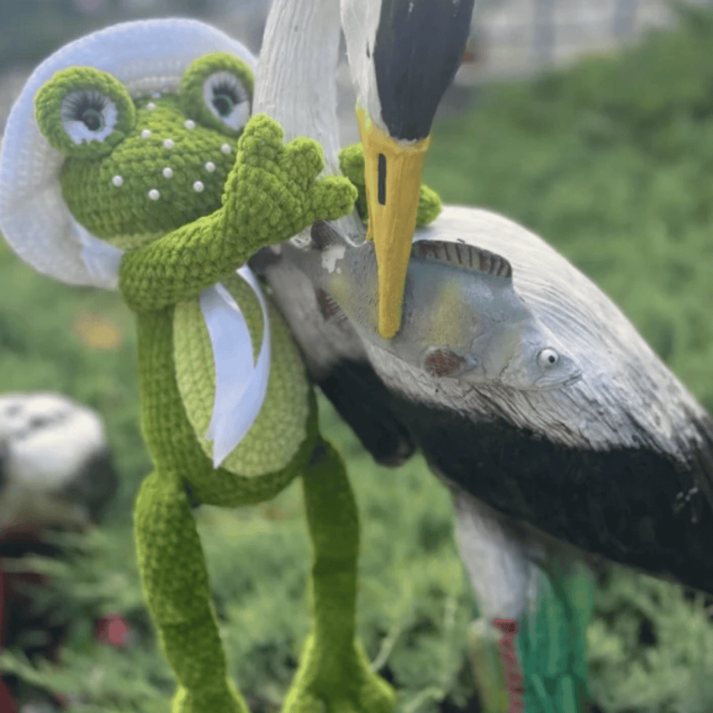Lily the Frog 🐸 – Amigurumi Crochet Pattern PDF (Cute Sitting Frog Plush)