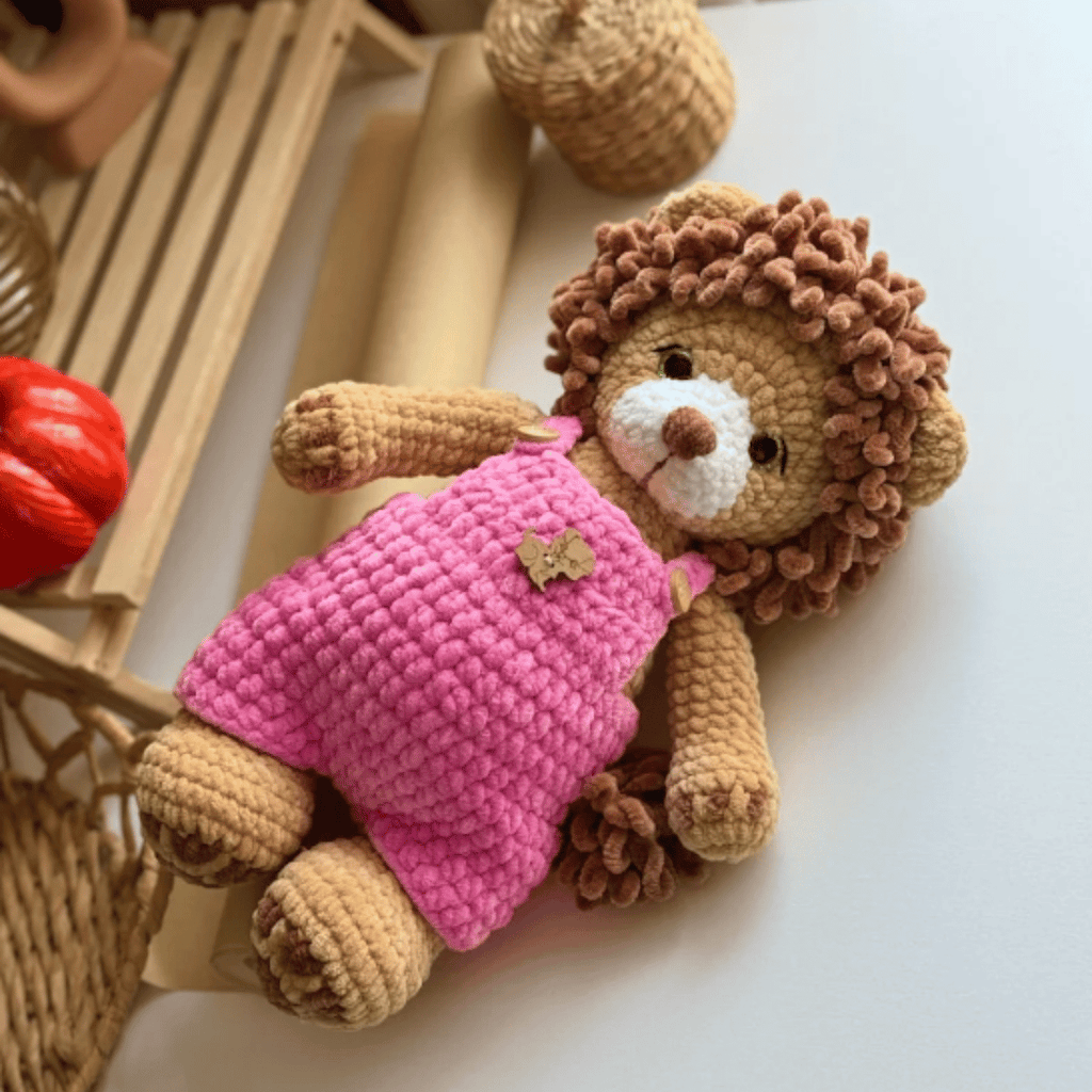 Lion Crochet Pattern with Outfit PDF Amigurumi Plush Toy Tutorial